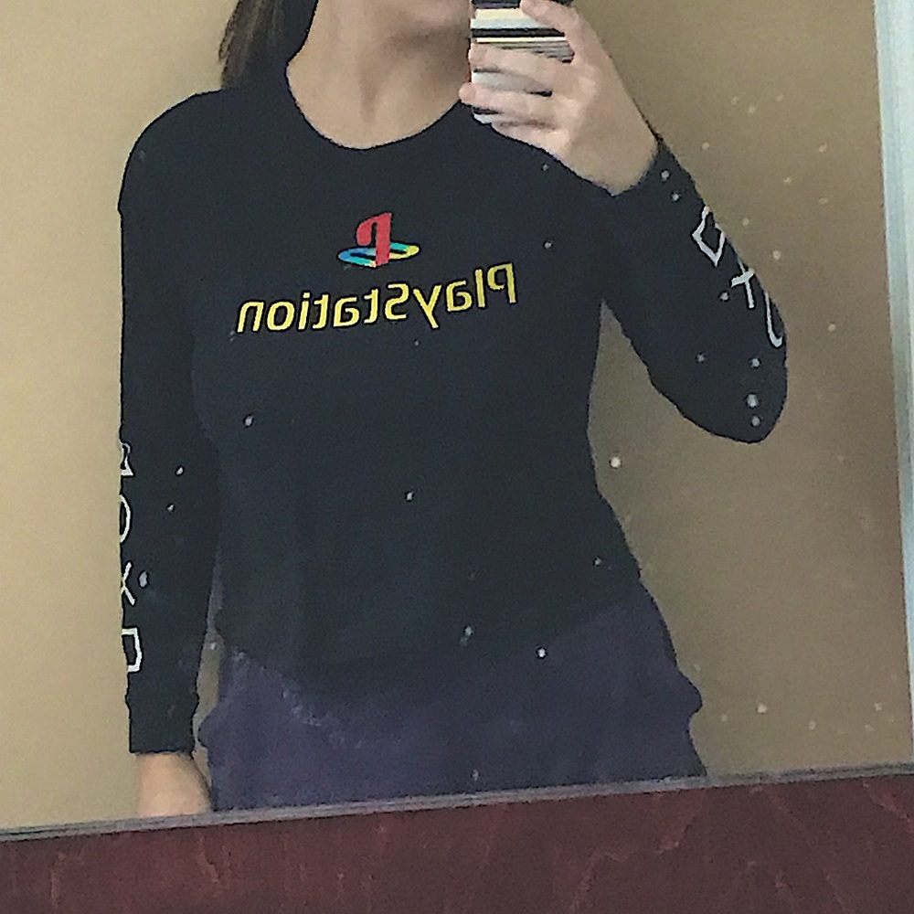 Black playstation shirt